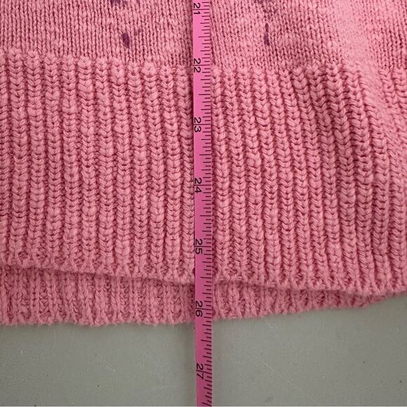 Victoria pink heart painted sweater no size but fits like a large - Picture 9 of 9